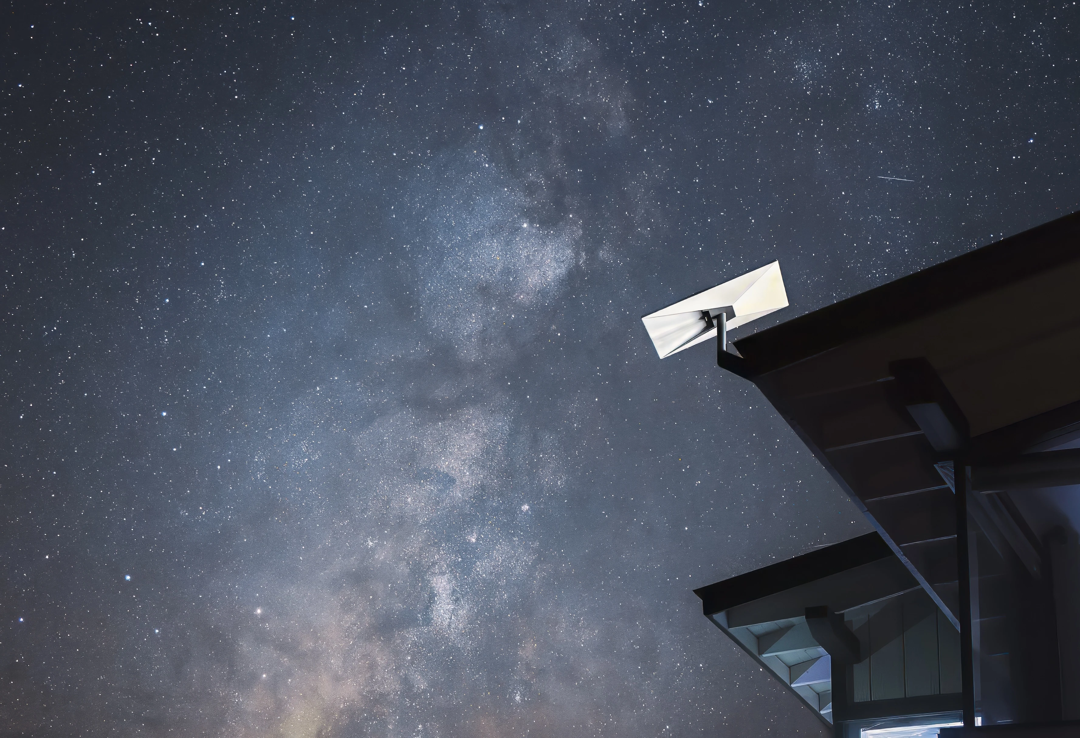 Starlink antenna installed with a clear view of the sky
